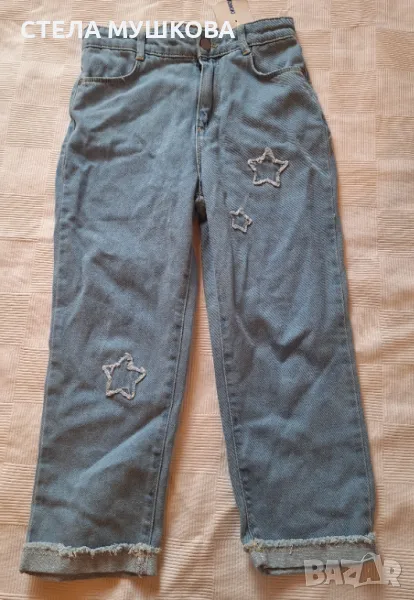 Нови модерни дънки размер 134 см, снимка 1