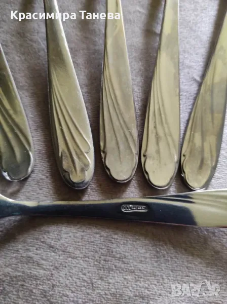 ...Лъжички за кафе 6 броя.  /руски / .Нови в кутия . Цена 25  лв .  Матрьошка. Цена 10 лв., снимка 1