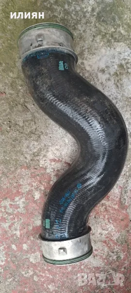 маркуч за турбо за vw Transporter t5 1.9tdi 7H0145709B, снимка 1