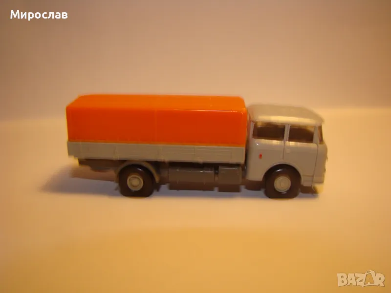 PERMOT H0 1/87 SKODA КАМИОН МОДЕЛ КОЛИЧКА ВЛЕКАЧ, снимка 1