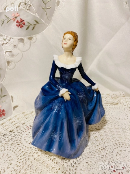 порцеланова статуетка, снимка 1