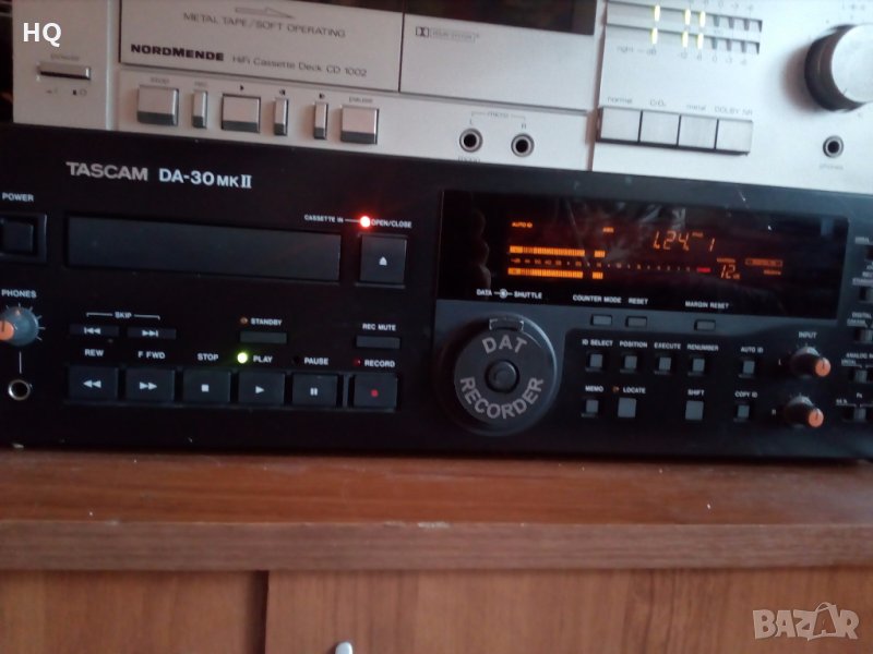 ДАТ TASCAM DA - 30 MKII, снимка 1