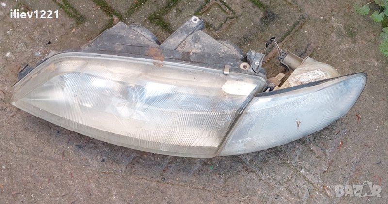 Фар за Вектра Б, снимка 1