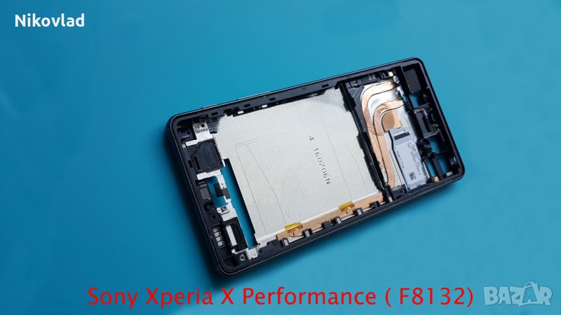 Рамка Sony Xperia X Performance, снимка 1