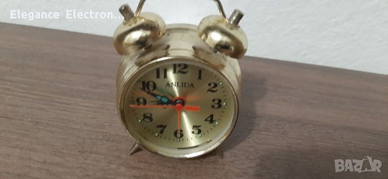 Навиващ се часовник-Будилник-Винтидж , снимка 1