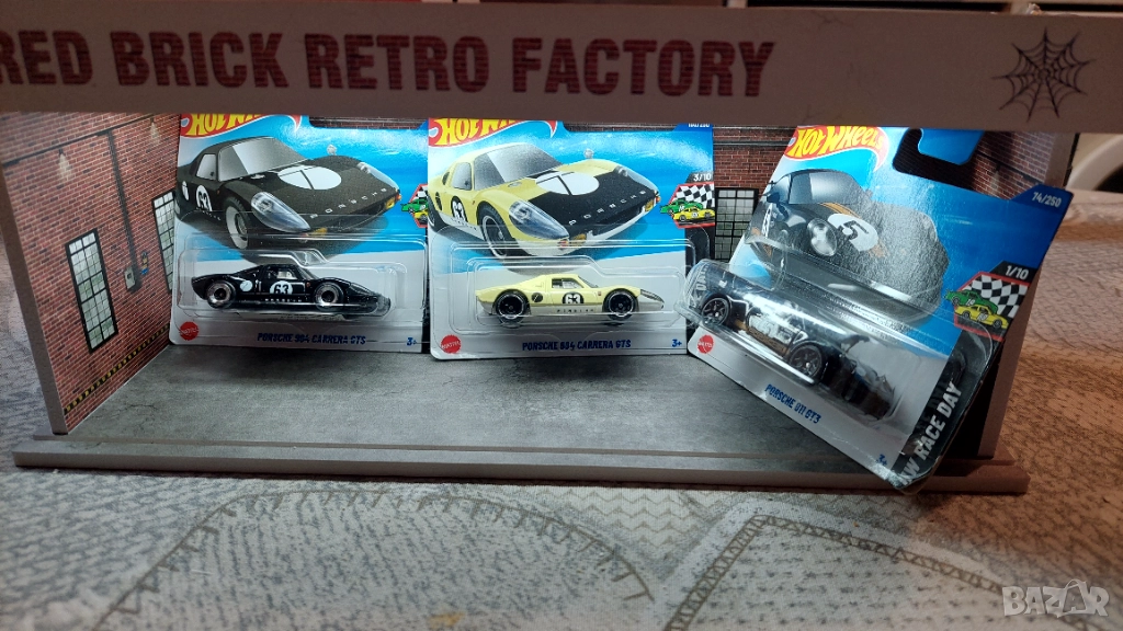 Диорама с осветление и 3 поршета, снимка 1