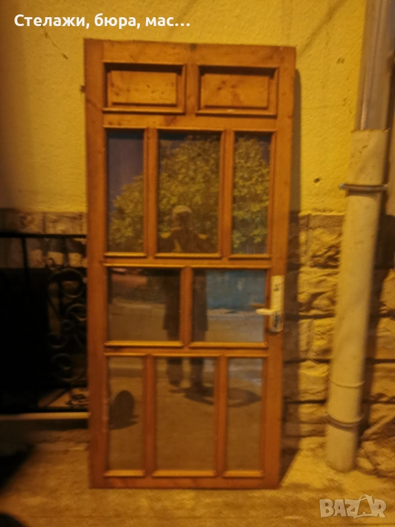 Продавам три броя дървени врати със стъкла , снимка 1