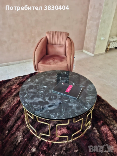 Масивна маса за кафе, снимка 1