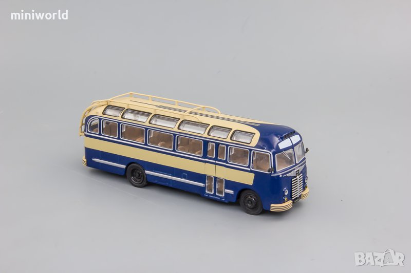 Ikarus 30 междуградски автобус от 1959 - мащаб 1:72 на DeAgostini моделът е нов в блистер, снимка 1