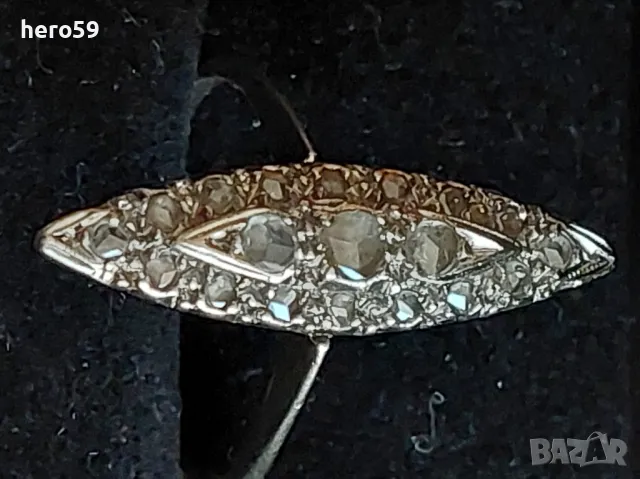 Дамски златен 18к пръстен с диаманти-бяло злато