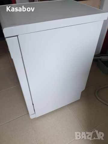 Miele Съдомиялна - 9 Комплекта - Свободностояща - 45см - Тясна, снимка 10 - Съдомиялни - 52888299