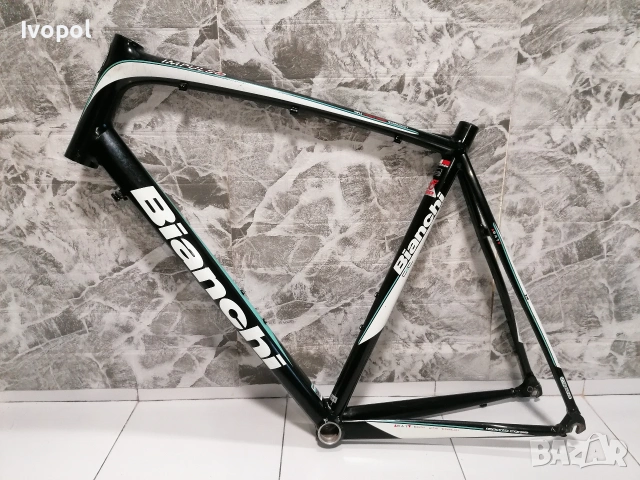 Bianchi IMPULSO шосейна рамка, снимка 9 - Велосипеди - 53667935