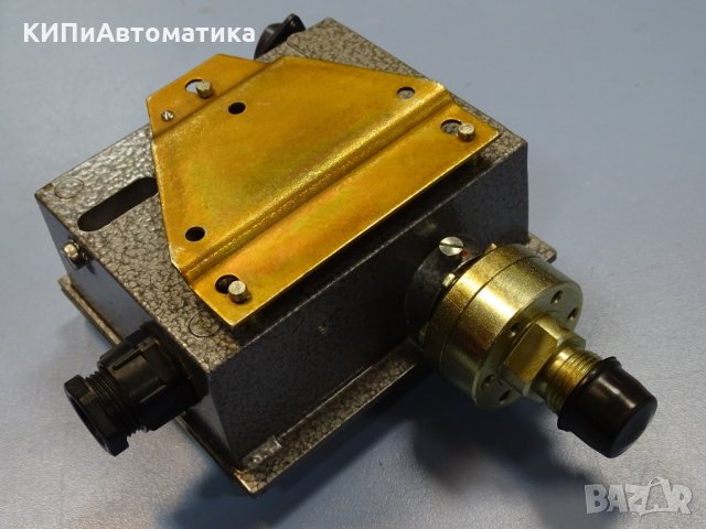 пресостат чешки ESC T2 201 0-2,5 MPa 220V 10A, снимка 8 - Резервни части за машини - 35874113