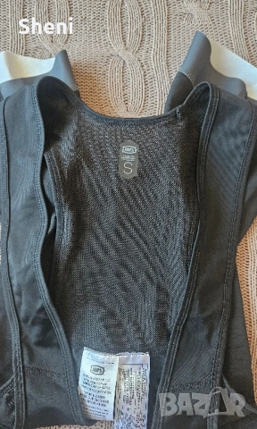 Нов колоездачен биб 100% Exceeda, S, снимка 6 - Спортни дрехи, екипи - 52286778