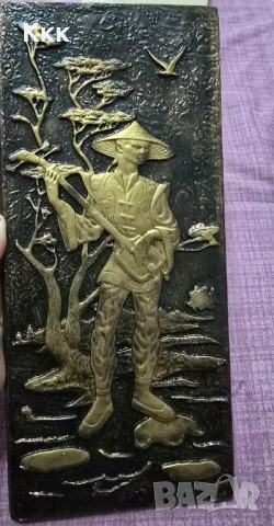 Гипсово Пано "Китарист", снимка 2 - Пана - 50666206