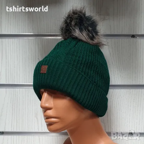 Нова зимна дамска шапка SilverStar в зелен цвят с пух/помпон, снимка 2 - Шапки - 47927812