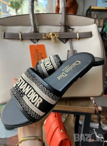 чехли christian dior , снимка 2 - Чехли - 50997929