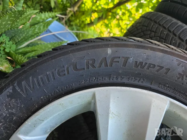 Оригинални лети джанти BMW Style 327 със зимни гуми Kumho, снимка 5 - Гуми и джанти - 55999368