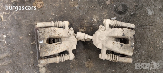 Спирачен апарат заден ляв десен Bmw 118D - 122к.с E87 2005г 