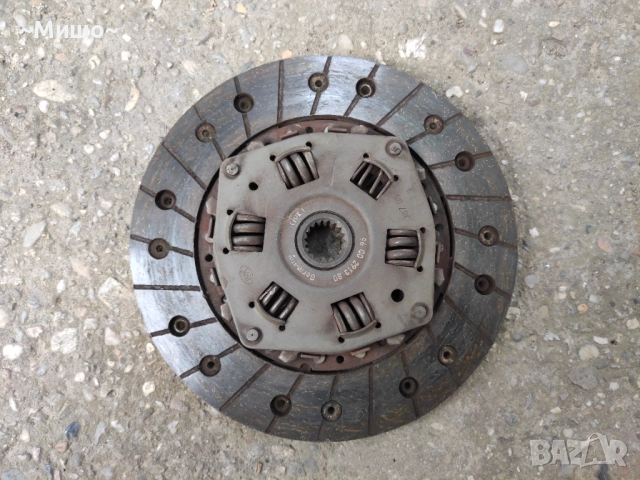 Феродов диск за Ситроен BX 19 TRD, снимка 2 - Автомобили и джипове - 51700241