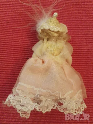 Малка керамична кукла. , снимка 2 - Колекции - 48240902