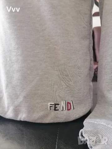 Блуза Fendi M, снимка 6 - Блузи с дълъг ръкав и пуловери - 47575858