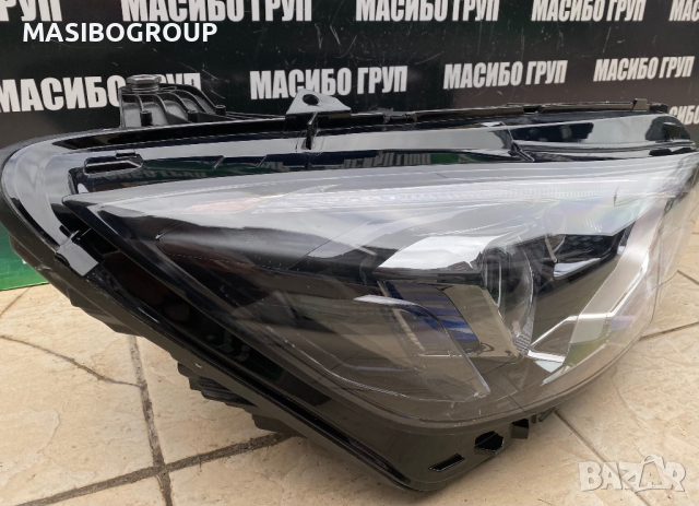 Фар десен фарове за Мерцедес Mercedes X290 AMG  GT , снимка 4 - Части - 40259765