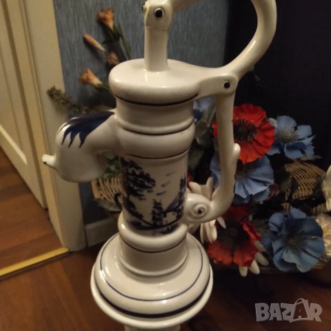 Холандска Порцеланова помпа чешма, снимка 2 - Декорация за дома - 41879073