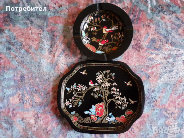 Поднос и пепелник 