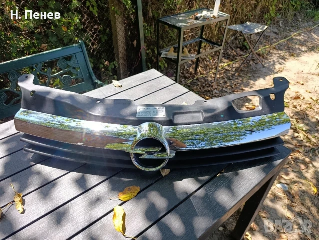 Предна решетка Опел астра х 