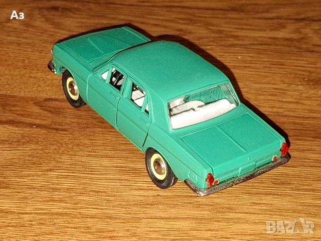 Стара руска метална кола Волга ГАЗ-24 A14 в мащаб 1:43 Сделано в СССР Made in USSR, снимка 4 - Колекции - 52287297