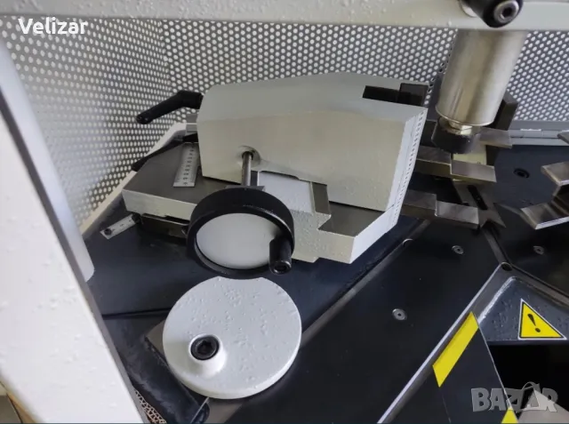 Автоматична ъглонабивна машина Pressta Eisele 2000 Германия, снимка 8 - Други машини и части - 49860098