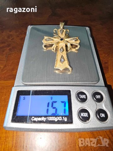 Златен кръст 18К с диаманти