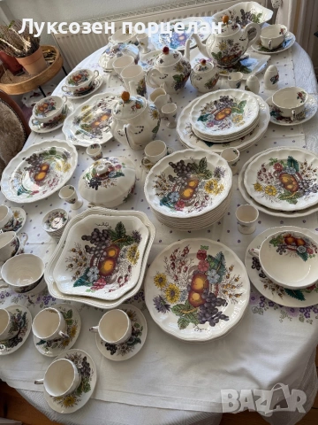 Английски порцеланов сервиз Spode “Reynolds” –  60 части, снимка 3 - Сервизи - 53781931