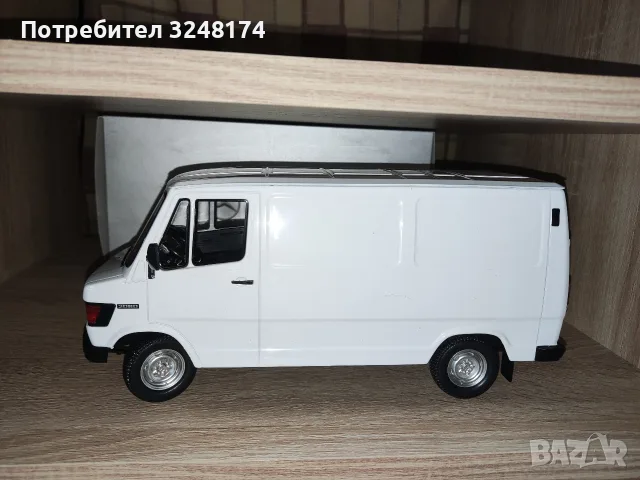 Mercedes Benz 208D