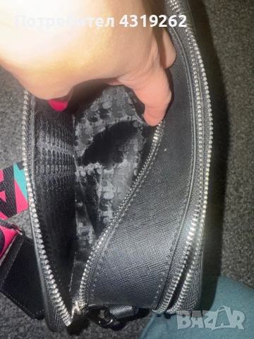 Дамска чанта, снимка 6 - Чанти - 52713203