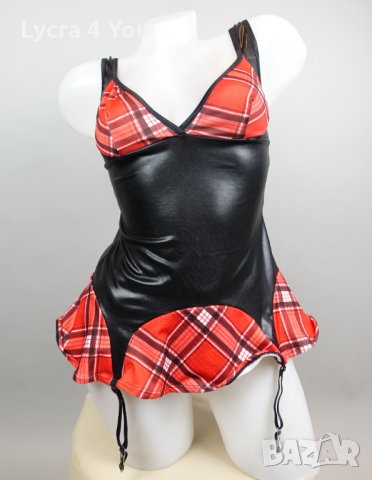 Страхотен, луксозен лачен/кожен/винил костюм 'ученичка' М размер