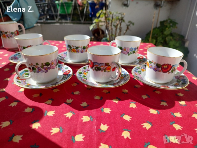 Ръчно рисуван сервиз за кафе и ваза - Kalocsa Унгария, снимка 6 - Сервизи - 52274340