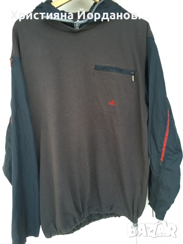 Adidas интересен модел суичър , Л