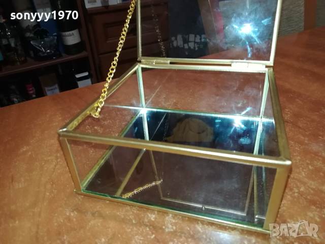 красива стъклена кутия с златен обков 1303240727, снимка 9 - Антикварни и старинни предмети - 44738887