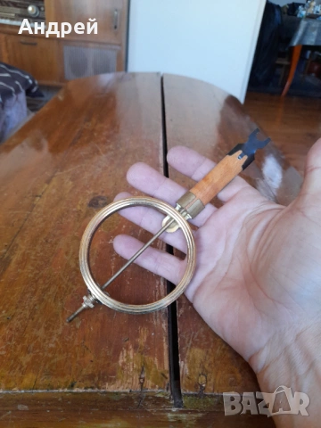 Старо махало за стенен часовник, снимка 2 - Други ценни предмети - 53802727