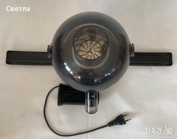 Сокоизстисквачка Philips HR1836 00, от неръждаема стомана, практична и лесна за употреба. 108лв, снимка 2 - Сокоизстисквачки и цитрус преси - 52725754