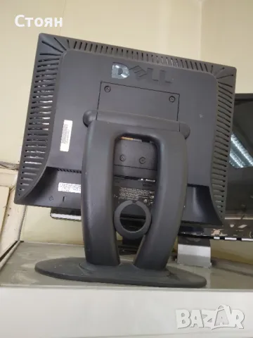 Монитор DELL E153FPc TX 78682, снимка 2 - Монитори - 49052310