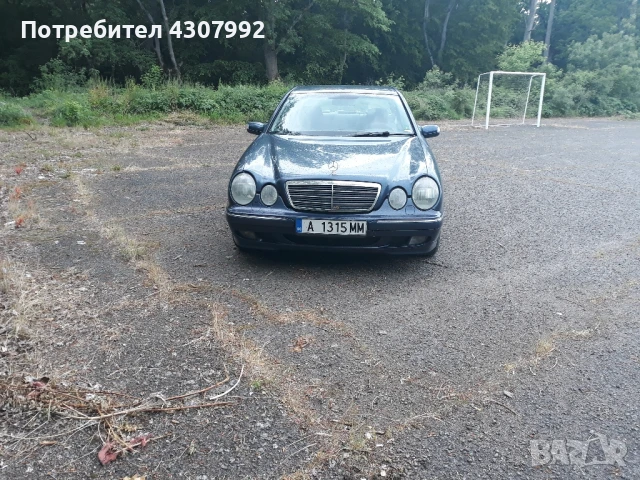 Мерцедес Е270 ръчка2000г дизел , снимка 3 - Автомобили и джипове - 50911377
