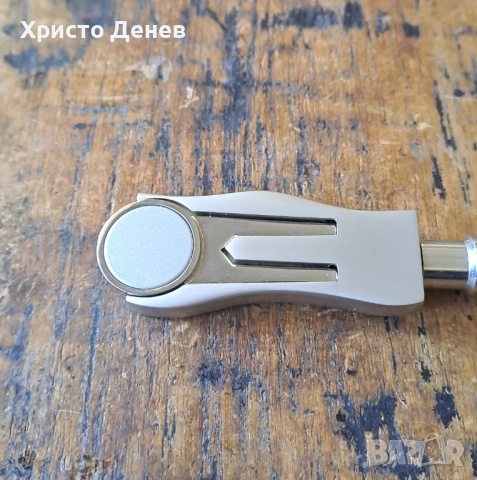 голф divot инструмент ключодържател метален с магнит, снимка 3 - Голф - 53631630