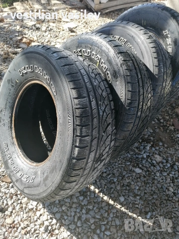 Гуми за джип 255 / 70 / 15, снимка 2 - Гуми и джанти - 53474237