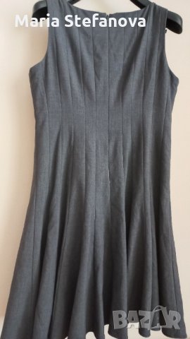 Сива разкроена рокля Calvin Klein , снимка 5 - Рокли - 35977365