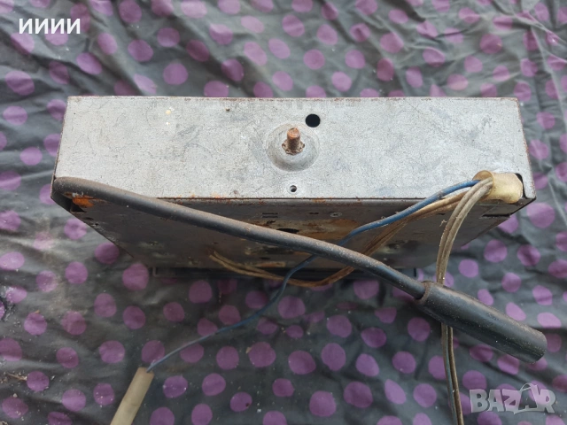 Радио касетофон HITACHI , снимка 2 - Радиокасетофони, транзистори - 53399669