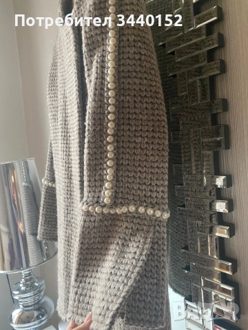 Палто от вълна с перли, снимка 4 - Палта, манта - 52237498