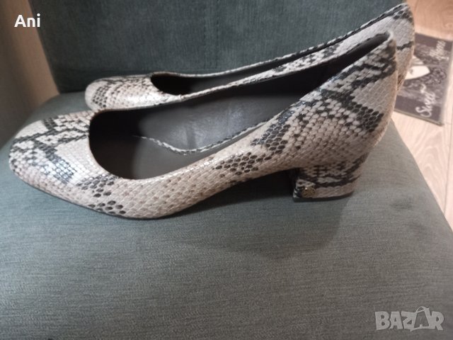 Нови оригинални обувки Tory burch номер 42, снимка 5 - Дамски обувки на ток - 41363185